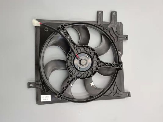 トラックとバスの冷却システムをアップグレードする オリジナルのラジエータファンとモーター