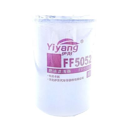 OE NO FF5052/1105-00058 ディーゼルエンジンの部品のための標準サイズ燃料フィルター