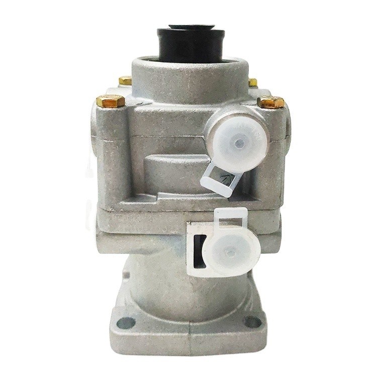 ユニバーサルバスの部品 メタルブレーキシリンダー 空気ブレーキバルブ OE NO. M51-3514010